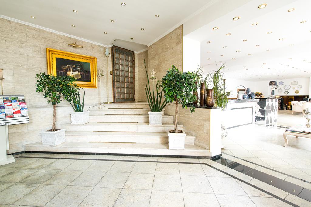 Loewen Hotel Offenbach am Main Esterno foto