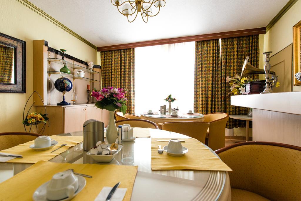 Loewen Hotel Offenbach am Main Esterno foto